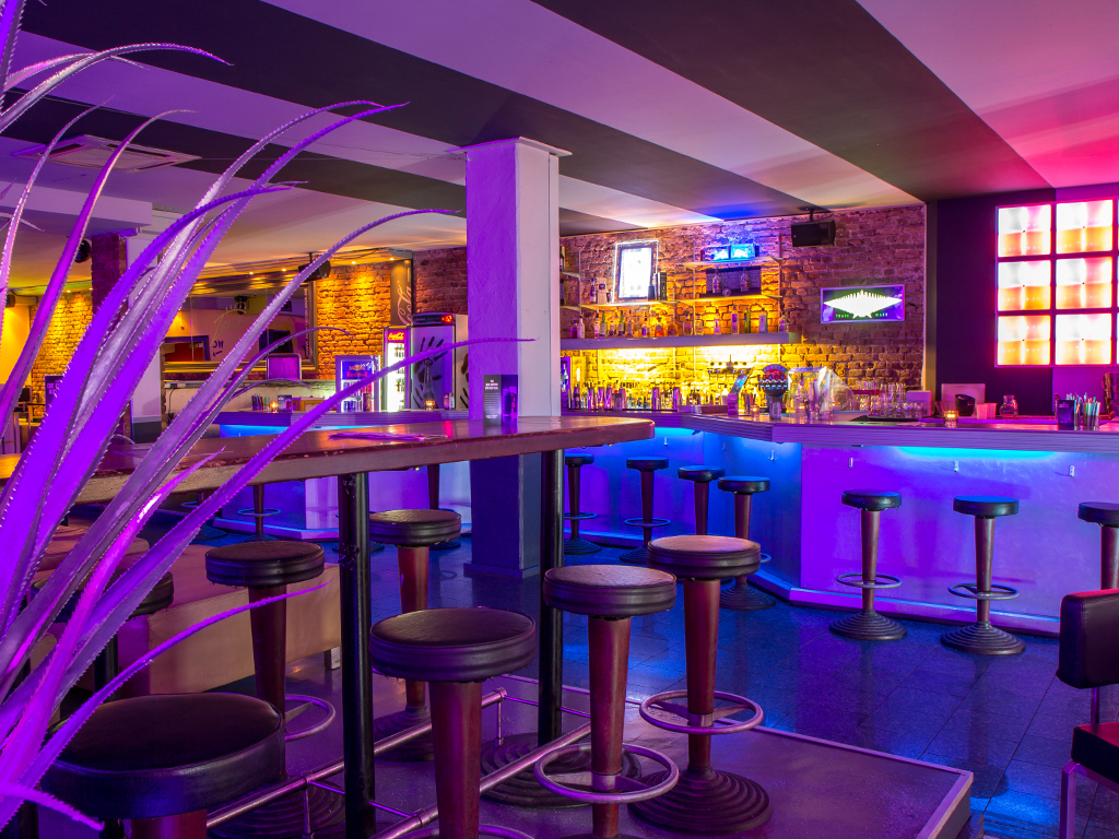 ZENIT Cocktailbar // Lounge // Club KOBLENZ